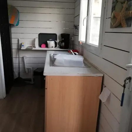 Ubytování v soukromí Petite Maison 15 Mn A Pied Du Marche Et Vieux Port La Rochelle (Charente-Maritime)